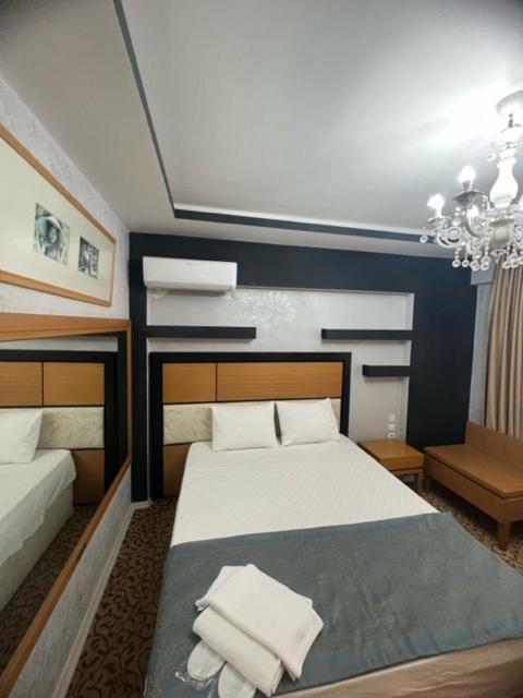 Uenaten Otel Gaziemir ภายนอก รูปภาพ