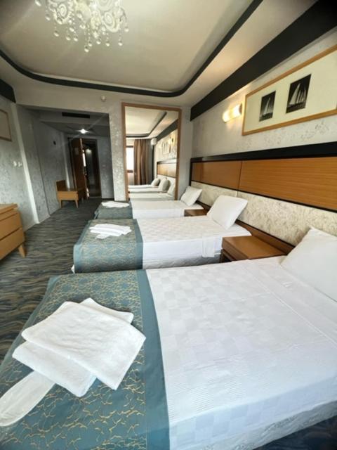 Uenaten Otel Gaziemir ภายนอก รูปภาพ